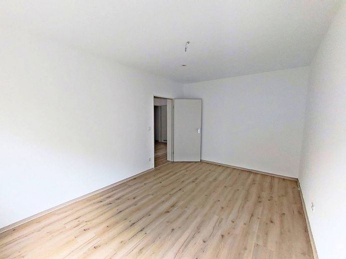 Luminoso bilocale ben distribuito con BALCONE e bagno con vasca a Bielefeld-Senne – Ansicht II: Schlafzimmer