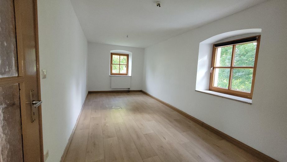 Landhaus, vielseitig nutzbar, 380 qm Wohn- und Nutzfläche,  für große Familien oder Gruppen – Zimmer 2 EG 