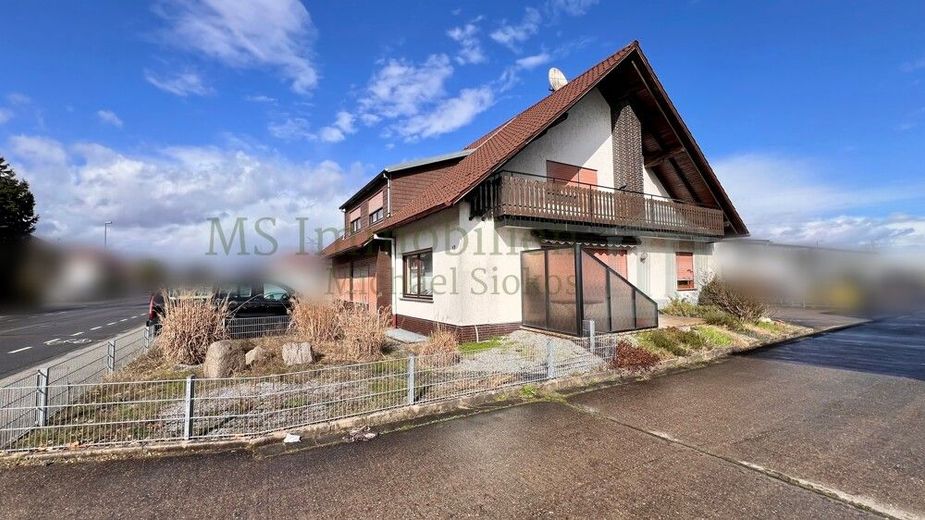 *** Doppelhaushälfte mit Potenzial in Lampertheim *** – Hausansicht 5