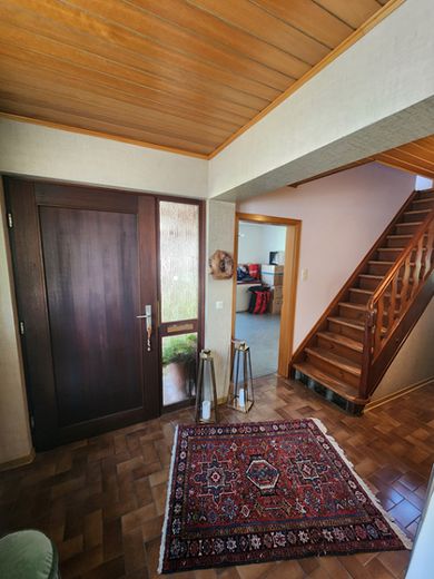 Idar-Oberstein Stadteil - viel viel Haus fürs Geld..und jede Menge Grün drum rum – HB3 Diele- Flur-Treppenaufgang
