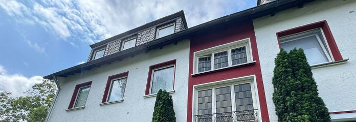 gepflegtes Mehrfamilienhaus
