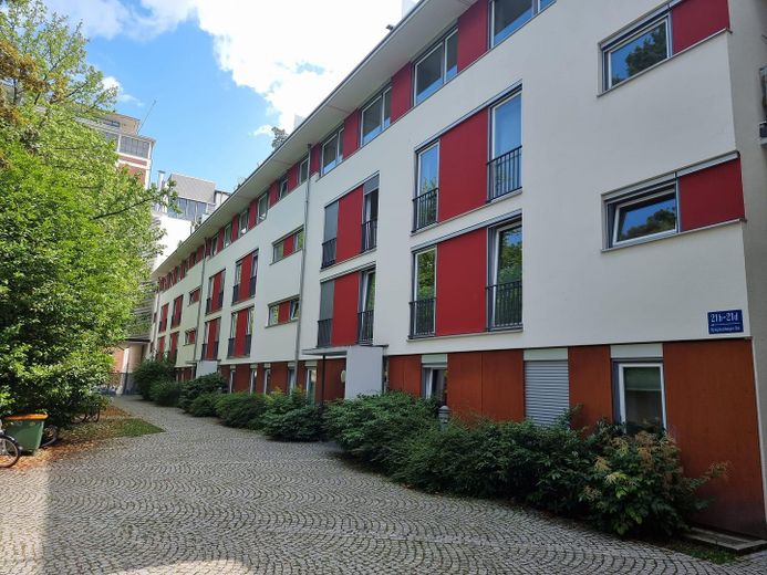 Maxvorstadt: Ruhige 1-Zimmer-Gartenwohnung in Toplage – nur 3 Min. zur U-Bahn! – Aussenansicht