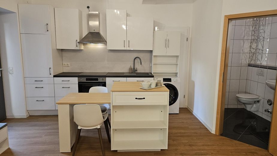 Wohnjuwel in der Altstadt – modernisiertes, loftartiges Apartment (43m²)vollmöbliert +PKW-Stellplatz – Фотографія 16