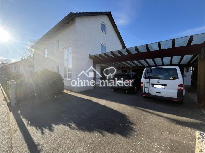 Hochwertig renoviertes Zweifamilienhaus – Foto 1