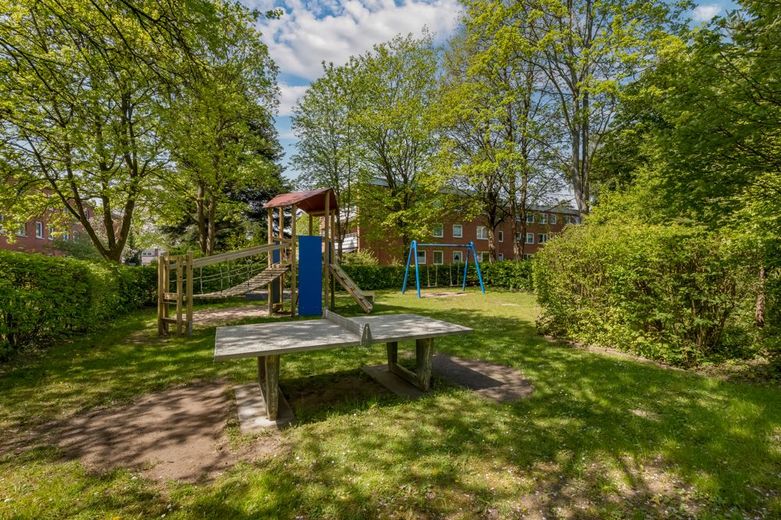 Der Spielplatz - Für das Kinderglück
