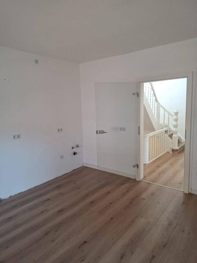 Maisonette-Wohnung, 5ZK2B, Balkon + Dachterrasse, ruhige Wohnlage von Bielefeld-Senne – Küche