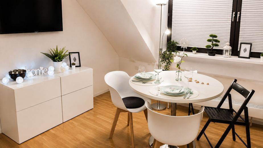 Helle möblierte 1-Zimmer-Dachgeschosswohnung in München-Trudering – Foto 8