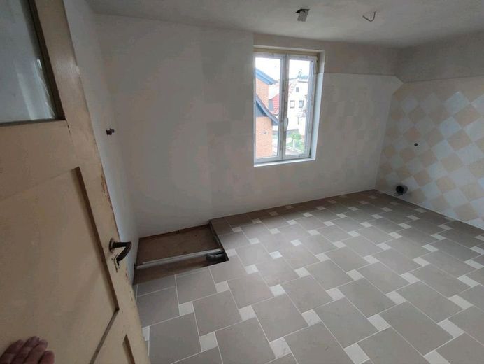Schwallungen, EFH + Nebengeb. – Foto 10
