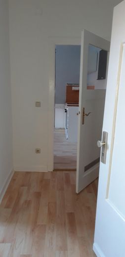 Charmante 2,5-Zimmer-Wohnung in zentraler Lage von Celle – Flur