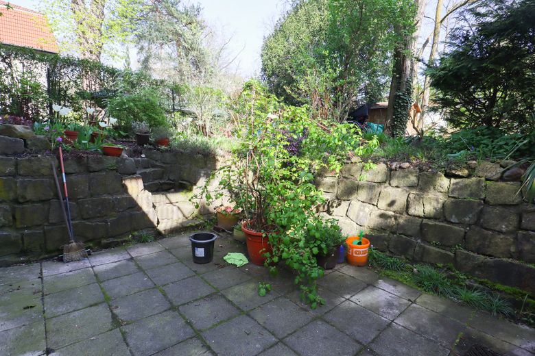 Maisonette-Perle in Stadtvilla – Terrasse