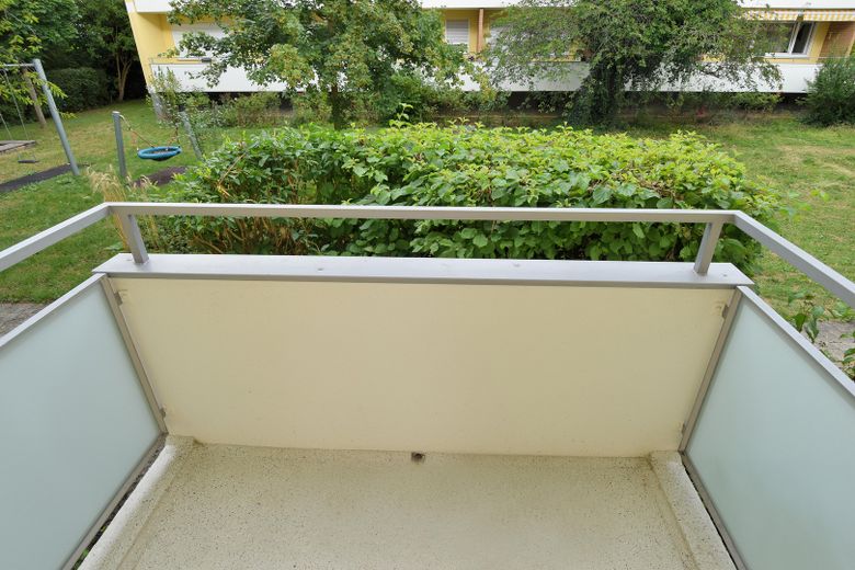 Bakonanlage Ostseite / Eingang