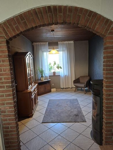 Einfamilienhaus mit viel Platz samt Garten in Emmerich am Rhein – Foto 7