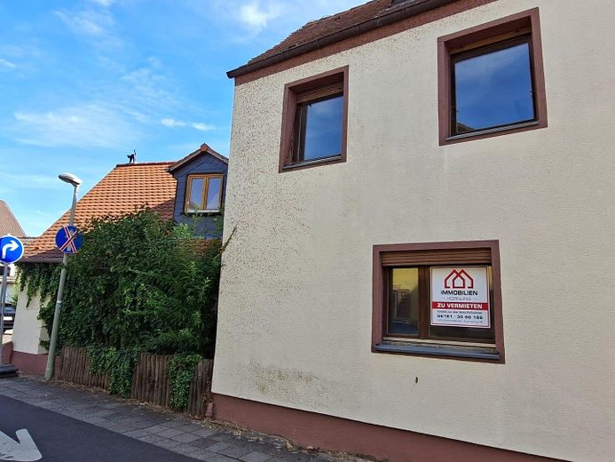 EERSTE BEWONING NA RENOVATIE AAN DE MAIN | Twee bijzondere woningen met aparte ingangen – Foto 2