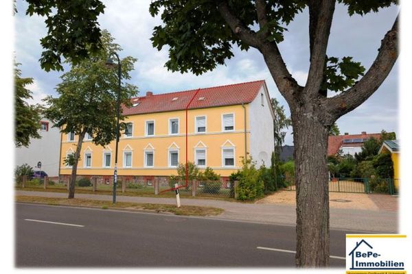 BePe-Immobilien- Solides, modernisierungsbedürftiges Reihenendhaus mit Garten zu verkaufen