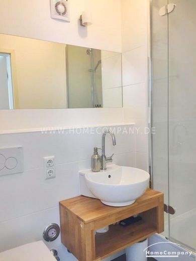 Westend (8067567) – Helle, offen geschnittene 2-Zimmerwohnung in bester Westendlage – d8aa207531255e90020697f1c2fef87be6a28fb9.jpg