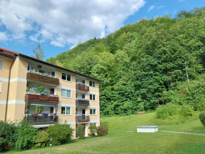 Кохель-ам-Зе: продається 4-кімнатна квартира, тихе розташування, вільна для заселення – Hausansicht Südseite