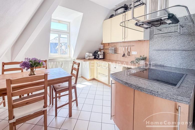 22801 HomeCompany Dresden Möbliert/Furnished 3-Zimmer Maisonette Wohnung in Dresden-Striesen mit Balkon max. 3 Personen – 84f29dba891868b5cf30331ff7ba88f9b0869b3d.jpg