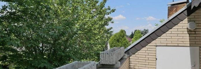 (EF0794_M) Kassel-Landkreis: Kaufungen, möblierte 2-Zimmer-Wohnung mit Dachbalkon in sehr ruhiger Wohnlage, WLAN