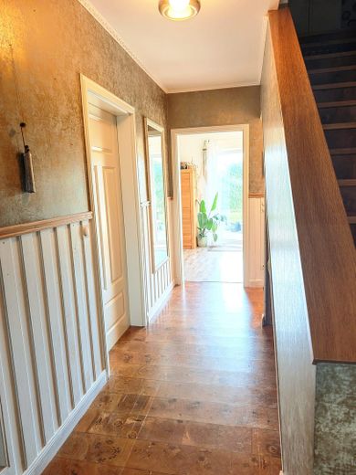 A+ Freistehendes Einfamilienhaus in Ortsrandlage – फोटो 7