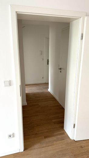 Rarità nella valle del Mühlbach – completamente ristrutturata vicino all'Ospedale universitario di Essen – Flur Souterrain
