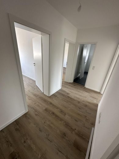 Schöne Sanierte 3-Zimmer Wohnung am Waldrand von Dellwig – Diele