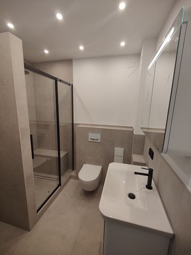 Maisonette Wohnung mit Fahrstuhl und Tiefgarage – Foto 11
