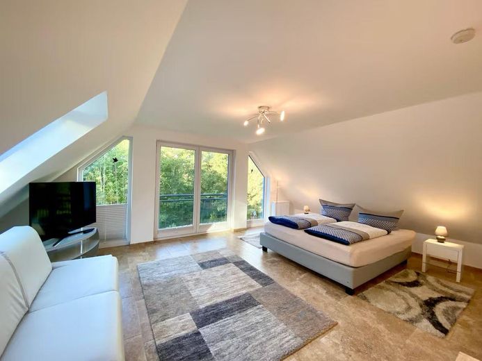 Schlafzimmer 1 OG