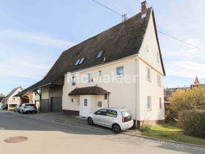 Wohnhaus (2-3 Wohneinheiten) mit großer Scheune (Ausbaupotential) und kleinem Garten – Foto 1