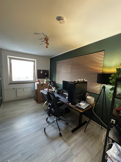 Arbeits-/Kinderzimmer