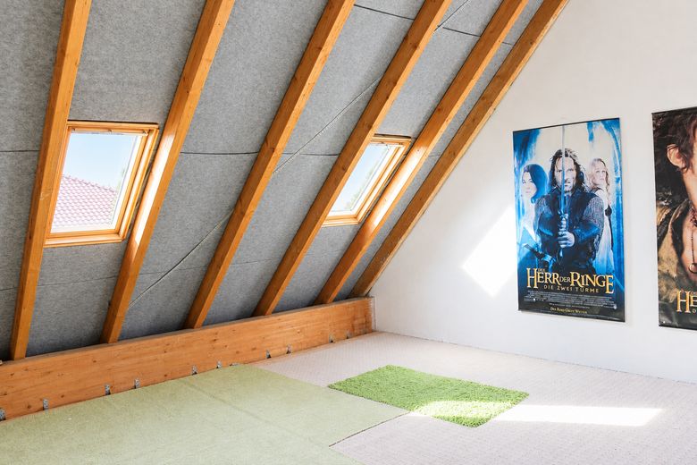 Reihenhaus in Bestlage - provisionsfrei – Boden
