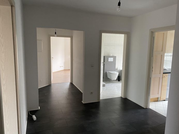 Frankfurt Praunheim Zentrale Lage 3 Zimmer Erdgeschoss mit Garten – Foto 9