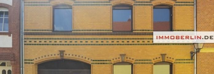 IMMOBERLIN.DE - Charaktervolles Ein-/Zweifamilienhaus mit Südwestterrasse, Innenhof & Garage