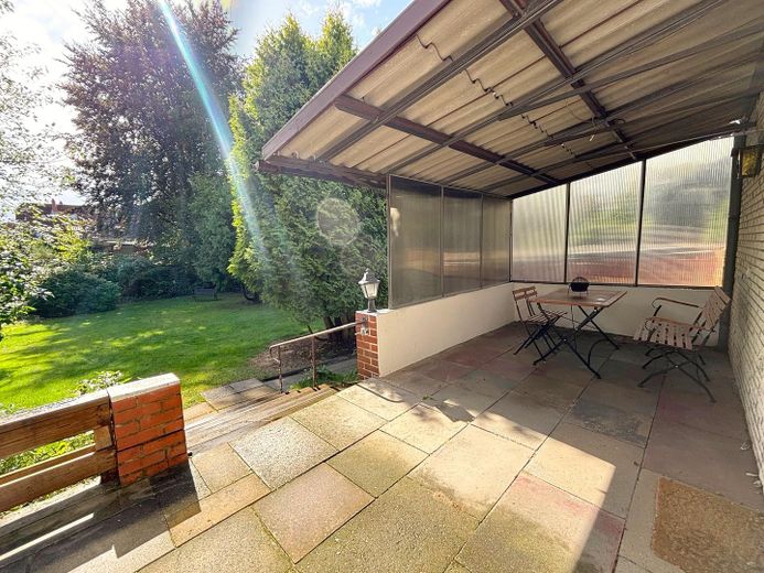 Quand le calme rencontre la proximité - Maison individuelle avec jardin à Neu Hagen - sans commission – Terrasse mit Gartenblick