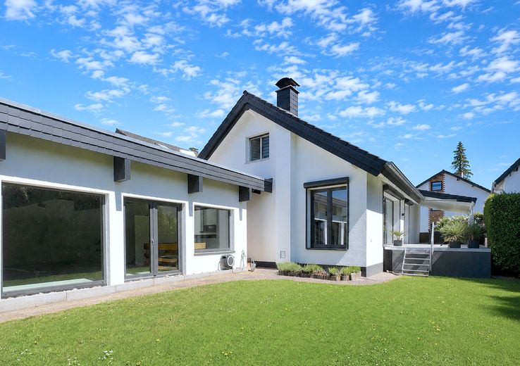 Gartenansicht Haus/Anbau