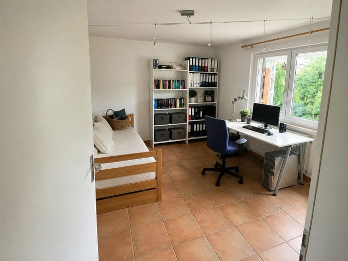 Stilvolles Einfamilienhaus mit Einliegerwohnung – Foto 11