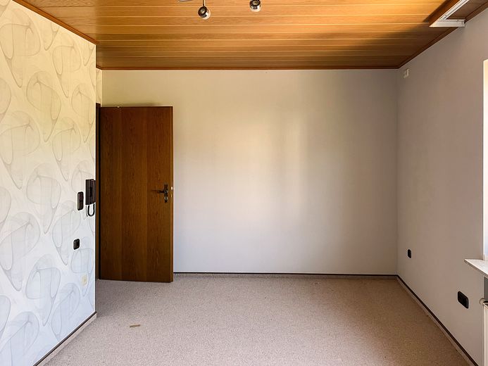 Hochwertiges Zweifamilienhaus, gehobene Ausstattung, Ausbaupotential, traumhafter Ausblick – 2. Schlafzimmer
