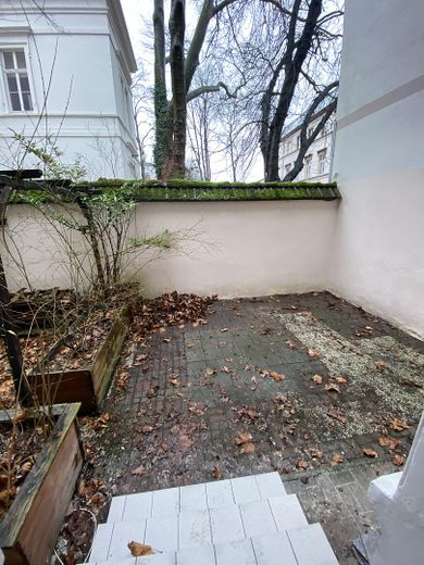 Modernisierte Altbauwohnung mit großer Terrasse | ca. 55 m² | Wuppertal-Elberfeld – Terrasse
