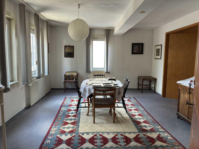 Former council/school building, listed apartment building in Friedrichsdorf – Erdgeschoss