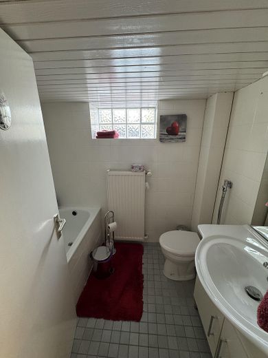 Reihenmittelhaus im Ahlener Osten – Gäste-WC