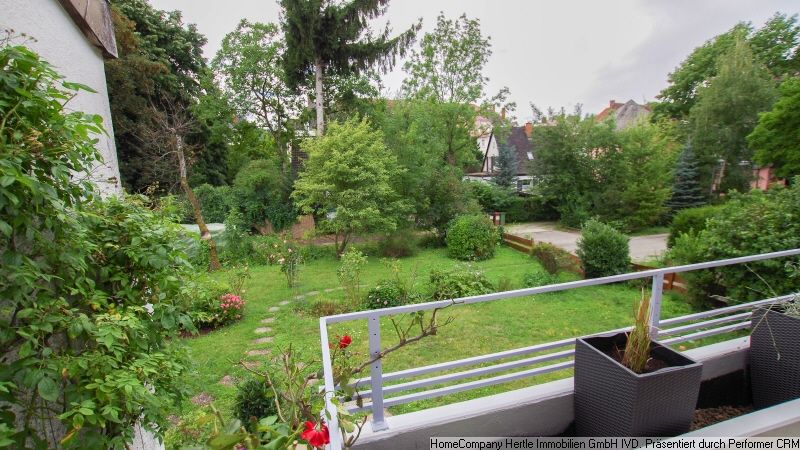 Spacieuse maisonnette au design loft très lumineux et ouvert, avec grand balcon ainsi qu’un mobilier vintage élégant, pour 3 à 12 mois à proximité immédiate du Lorettoberg, dans le quartier de Wiehre à Fribourg – 552a26af842491fc032aec0fbbcbedc58d583f33.jpg