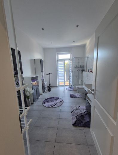 Sanierte Altbauwohnung I Top-Zustand I Außergewöhnlich – Foto 2
