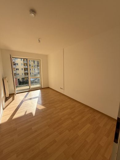 Zimmer 2 mit Balkon