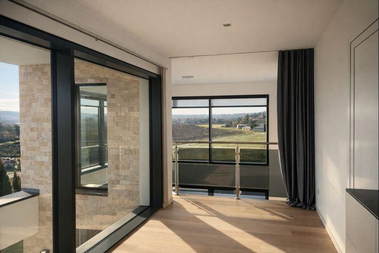 Office, Fitness mit Ausblick