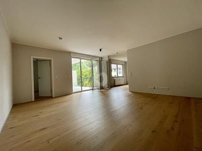 OFFEN UND MODERN IN TOLLER LAGE – 1657817715_741d6e.jpg