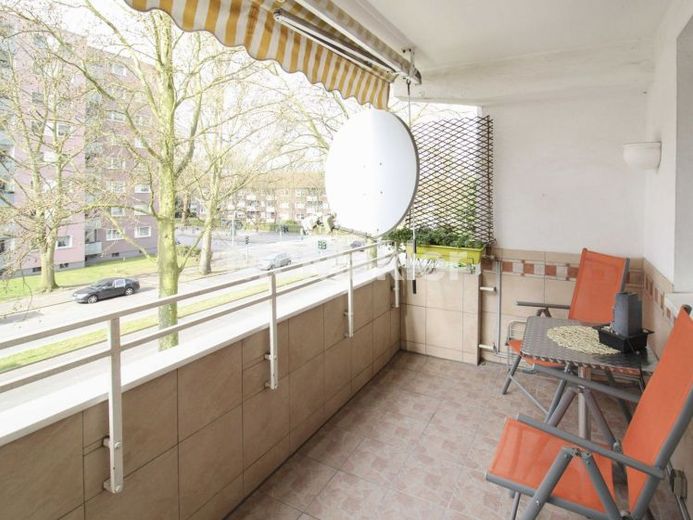 Zentral gelegen & komfortabel – 3-Zimmer-Wohnung mit Balkon in Duisburg-Neumühl – Foto 1