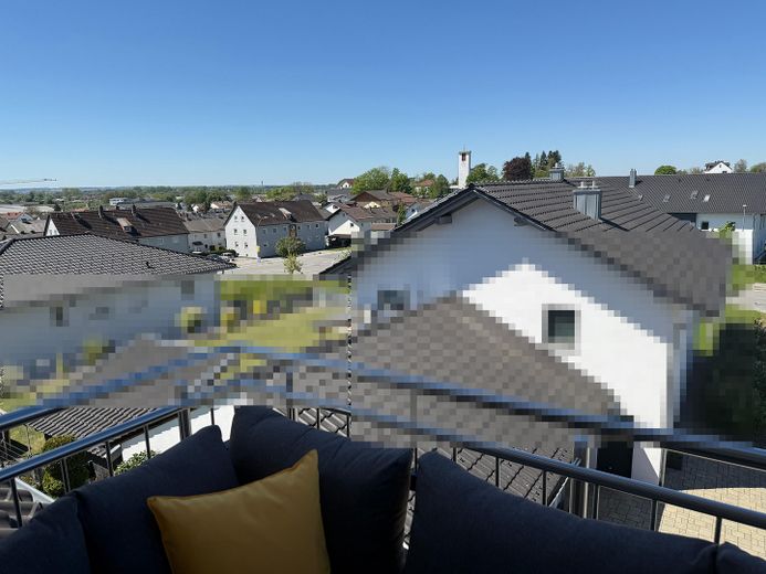 ETW mit gehobener Ausstattung und Fernblick in beliebtem Wohnviertel von Hengersberg – Fernblick Balkon Donautal