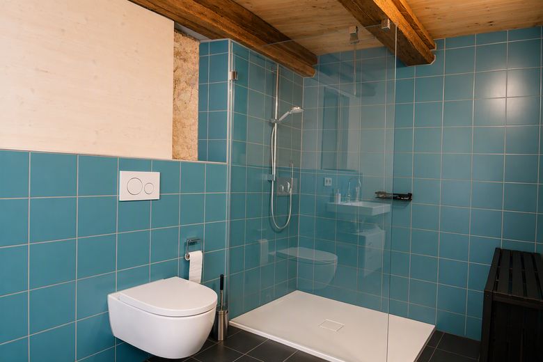 Kernsanierte Fachwerkwohnung mit Aufzug – Wohnen an der historischen Stadtmauer in Bräunlingen – Foto 11