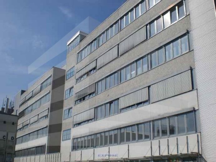 KLE!N - Provisionsfrei - Büro- und Geschäftshaus mit Dachterrassen – Foto 1