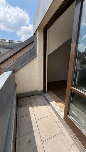 Erstbezug nach Sanierung im Herzen von Unterhaching – Dachterrasse