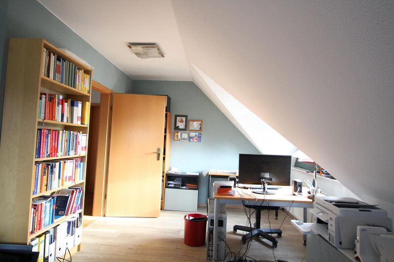 OG: Kinder-/Arbeitszimmer